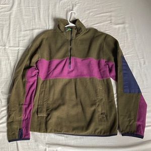 Urban outfitters retro fleece with thumb holes